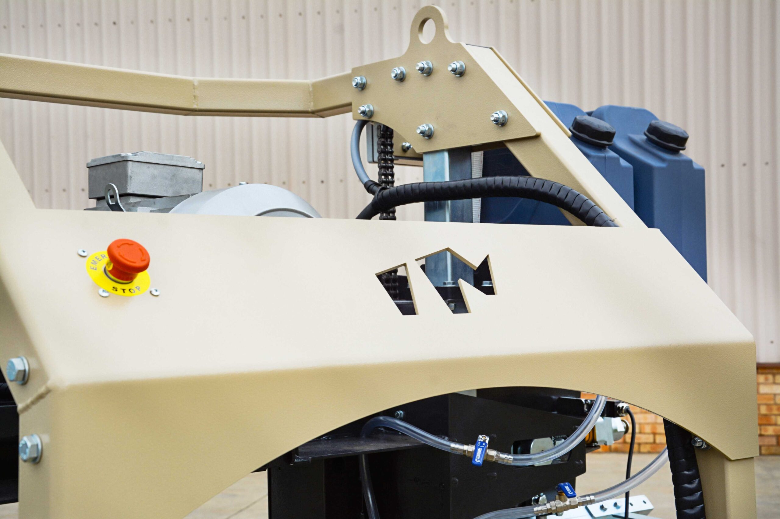 Rhino Twin Head Resaw with Automatic Conveyor Feed (New) - Image 9