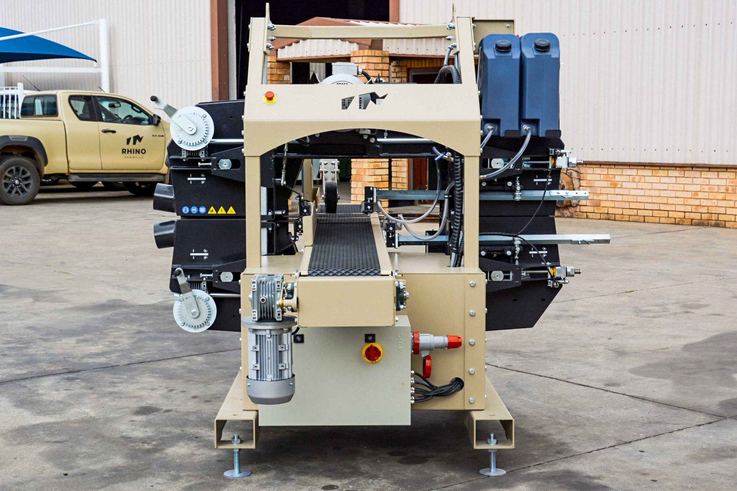 Rhino Twin Head Resaw with Automatic Conveyor Feed (New) - Image 10