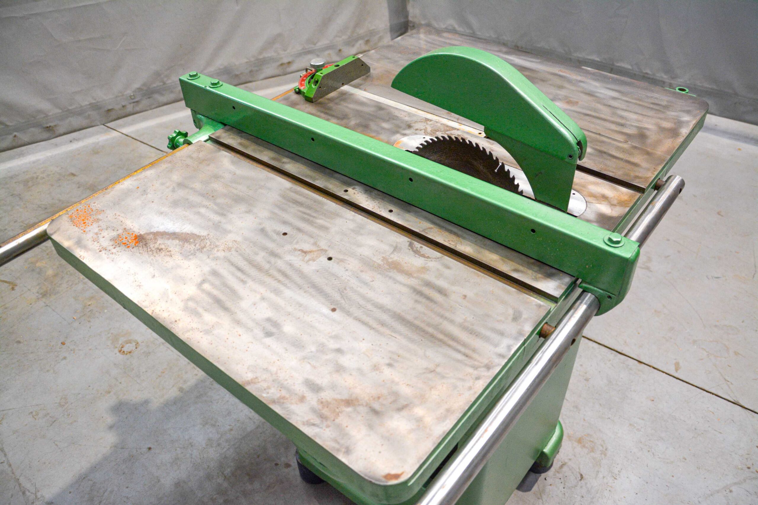 Wadkin Bursgreen 10" Table Saw – England (Fully Serviced) - Image 11