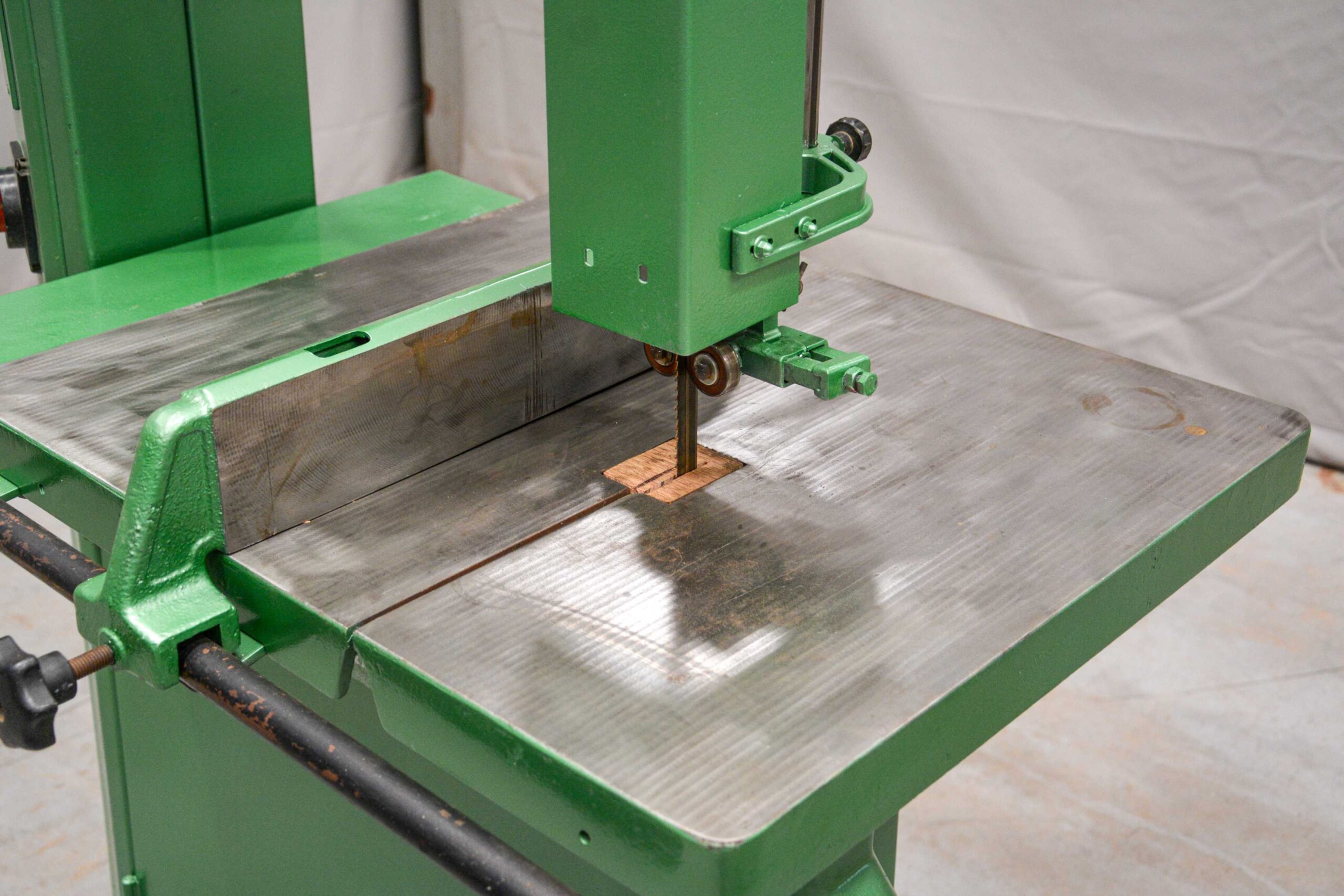 Meber SP 600 Industrial Bandsaw โ Italy (Fully Serviced) - Image 14