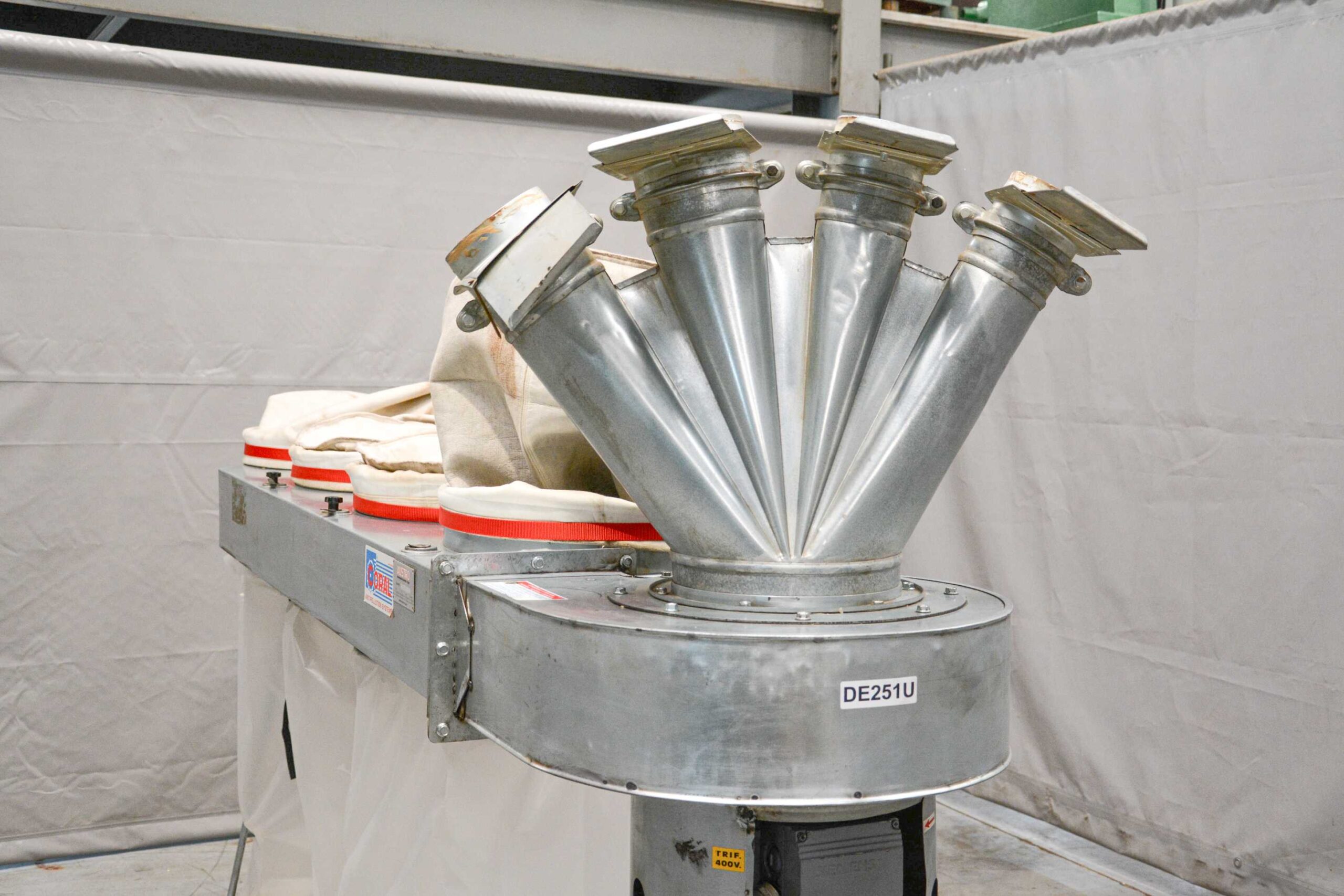 Coral 4-Bag Industrial Dust Extractor โ Italy (Fully Serviced) - Image 10