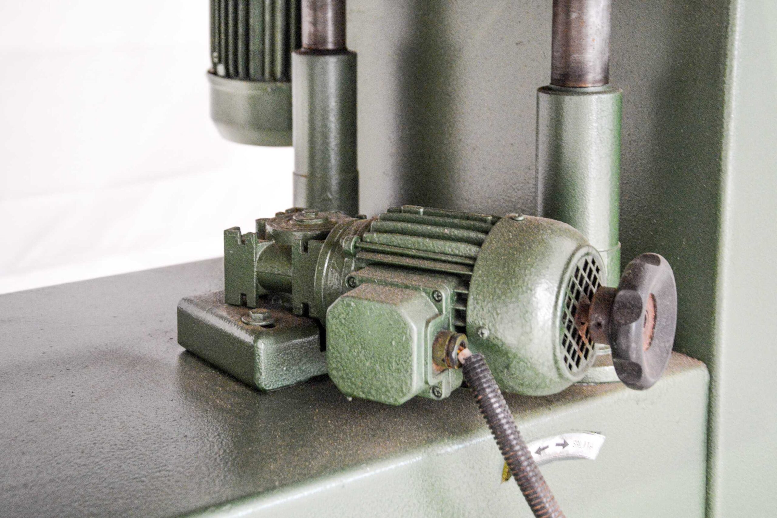 C.B. Start 1030 Industrial Wide Belt Sander โ (Fully Serviced) - Image 6