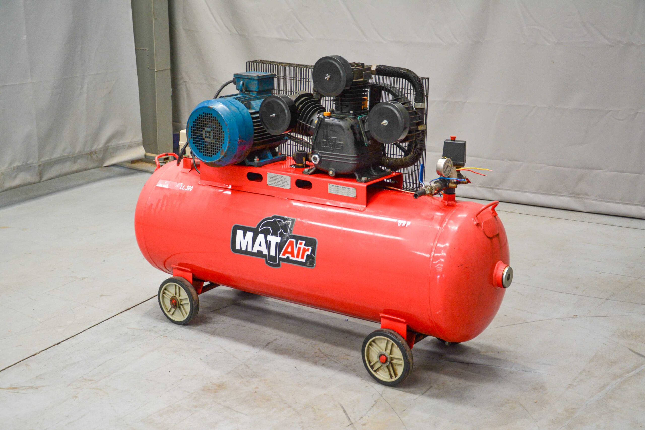 MAT Air 300L Piston Air Compressor โ (Fully Serviced) - Image 5