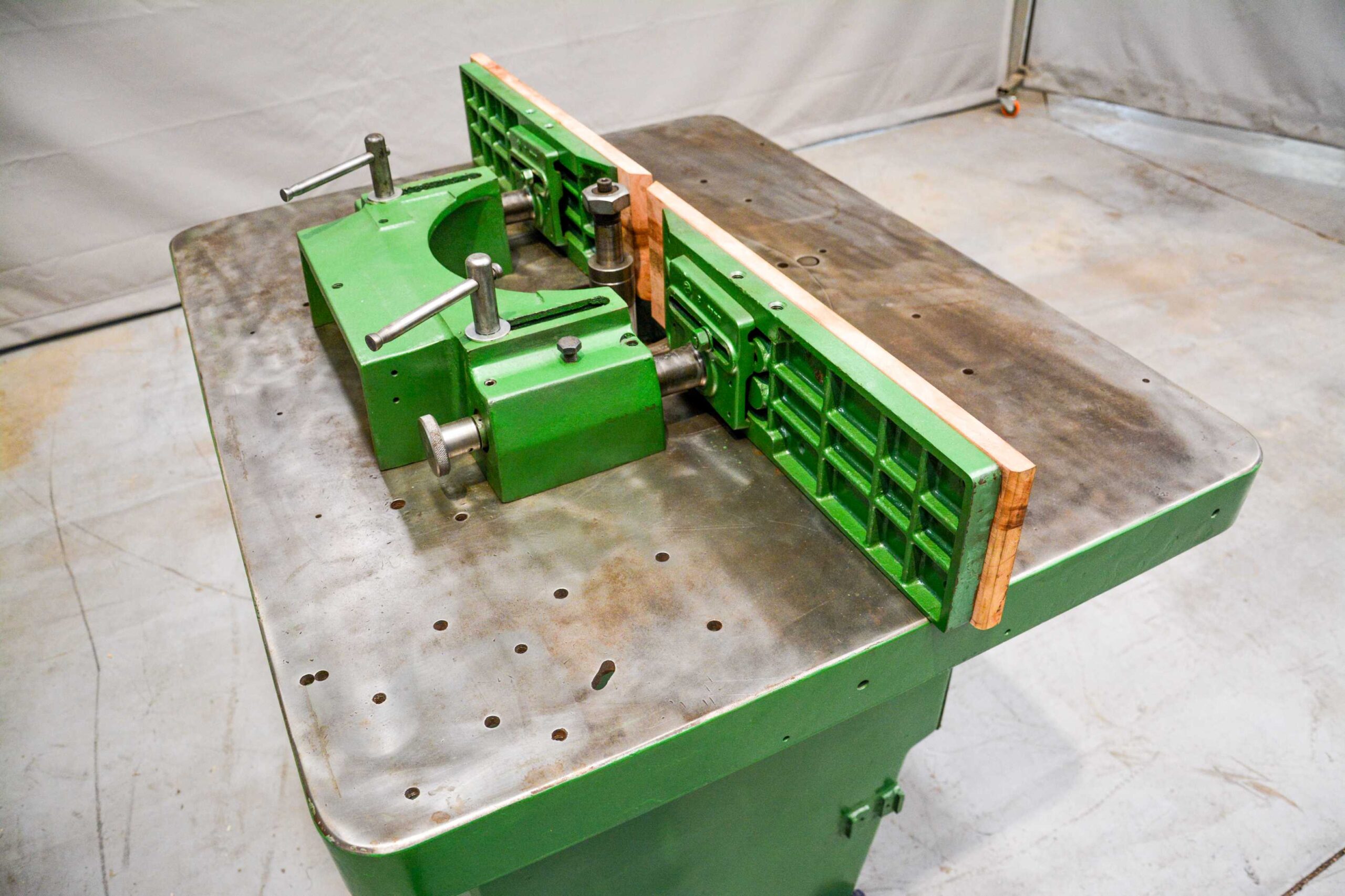 Sicar TS-100 Industrial Spindle Moulder โ Italy (Fully Serviced) - Image 5