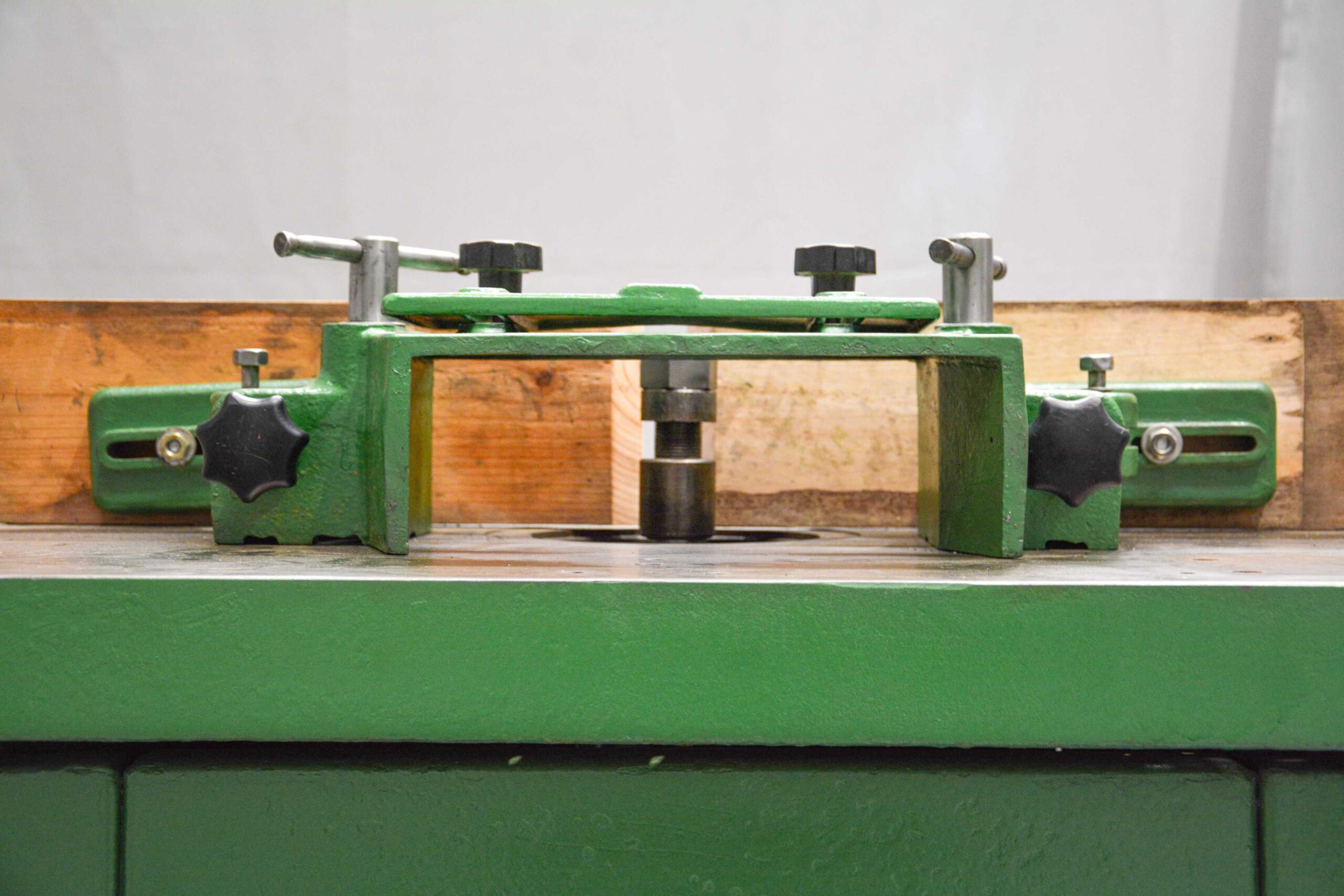 Wadkin Bursgreen Spindle Moulder โ England (Fully Serviced) - Image 8