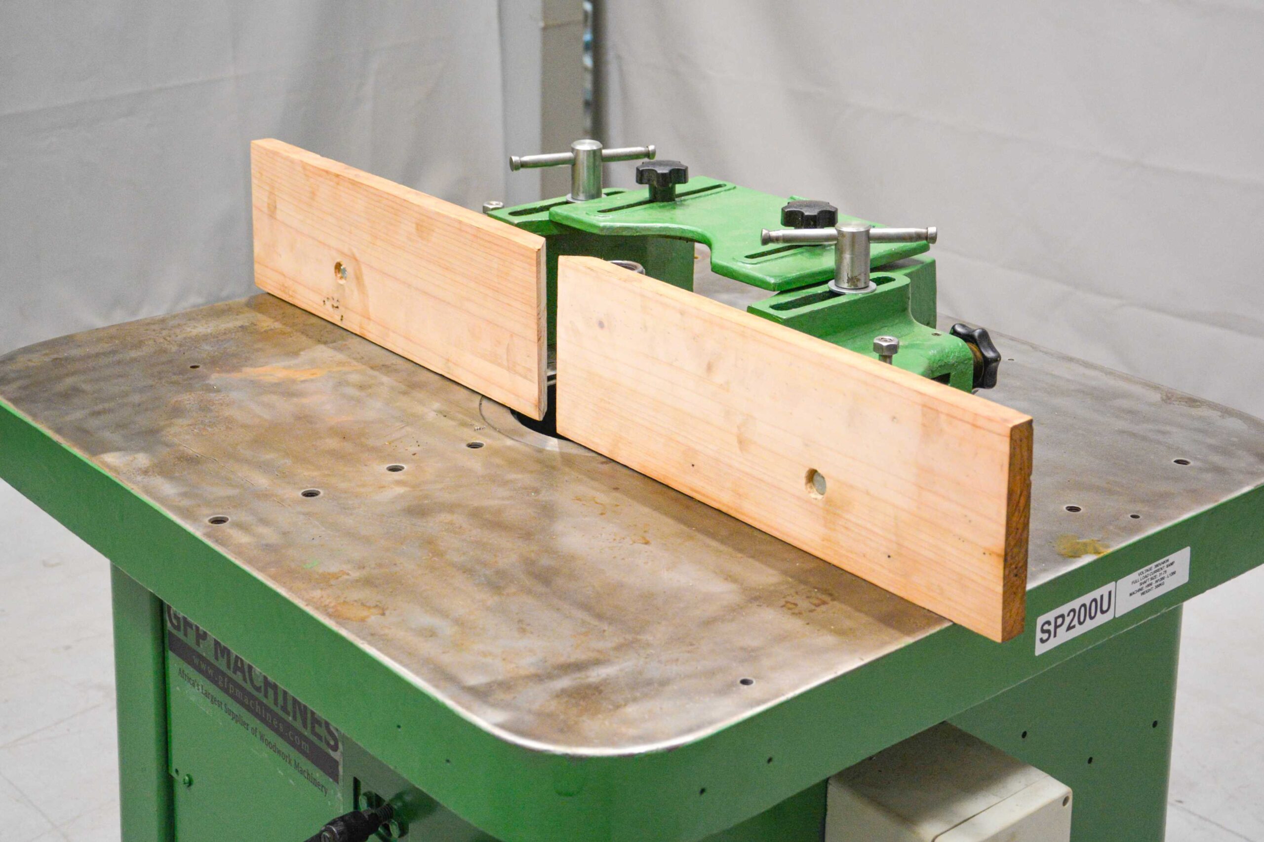 Wadkin Bursgreen Spindle Moulder โ England (Fully Serviced) - Image 3