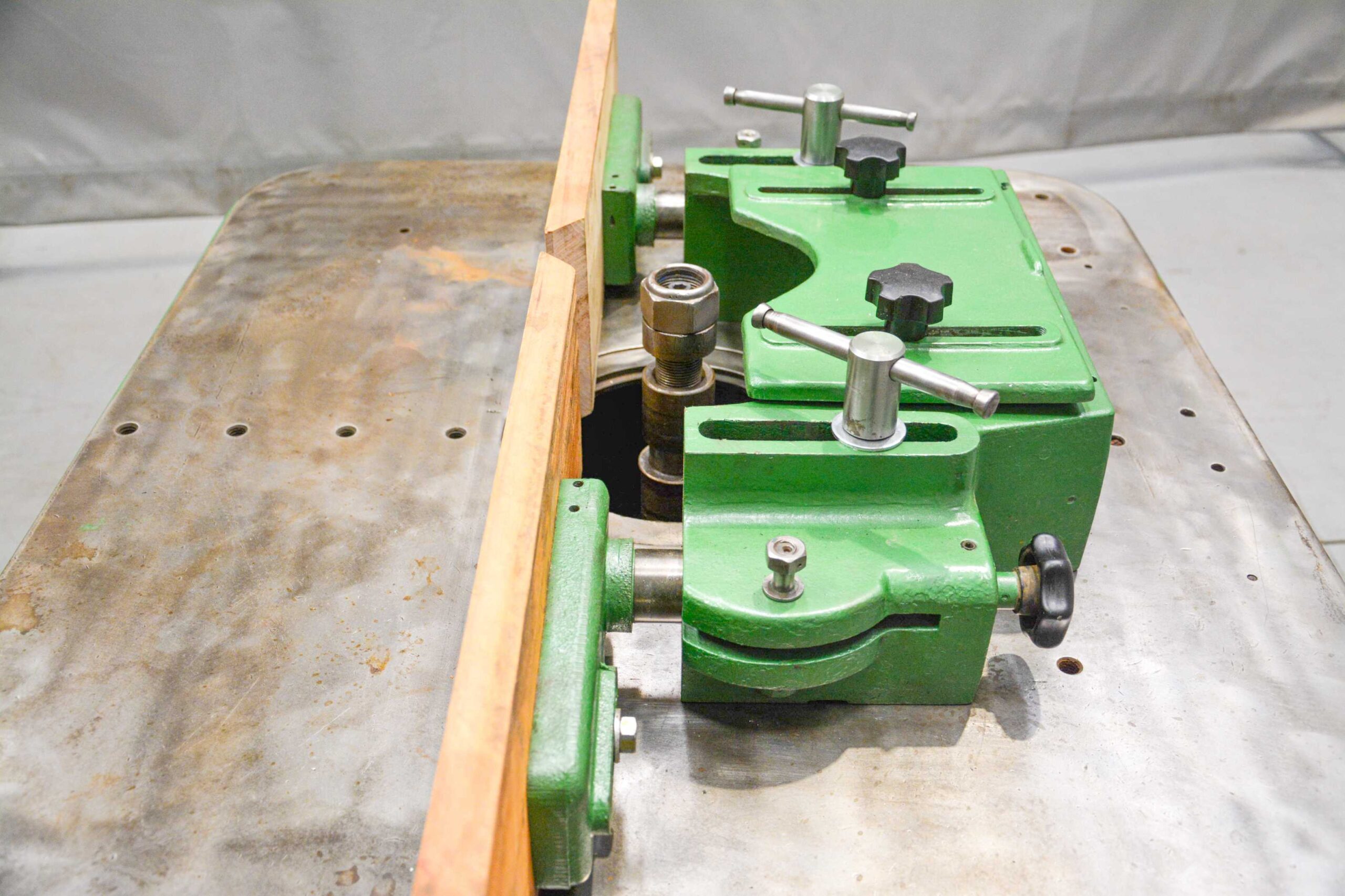 Wadkin Bursgreen Spindle Moulder โ England (Fully Serviced) - Image 4