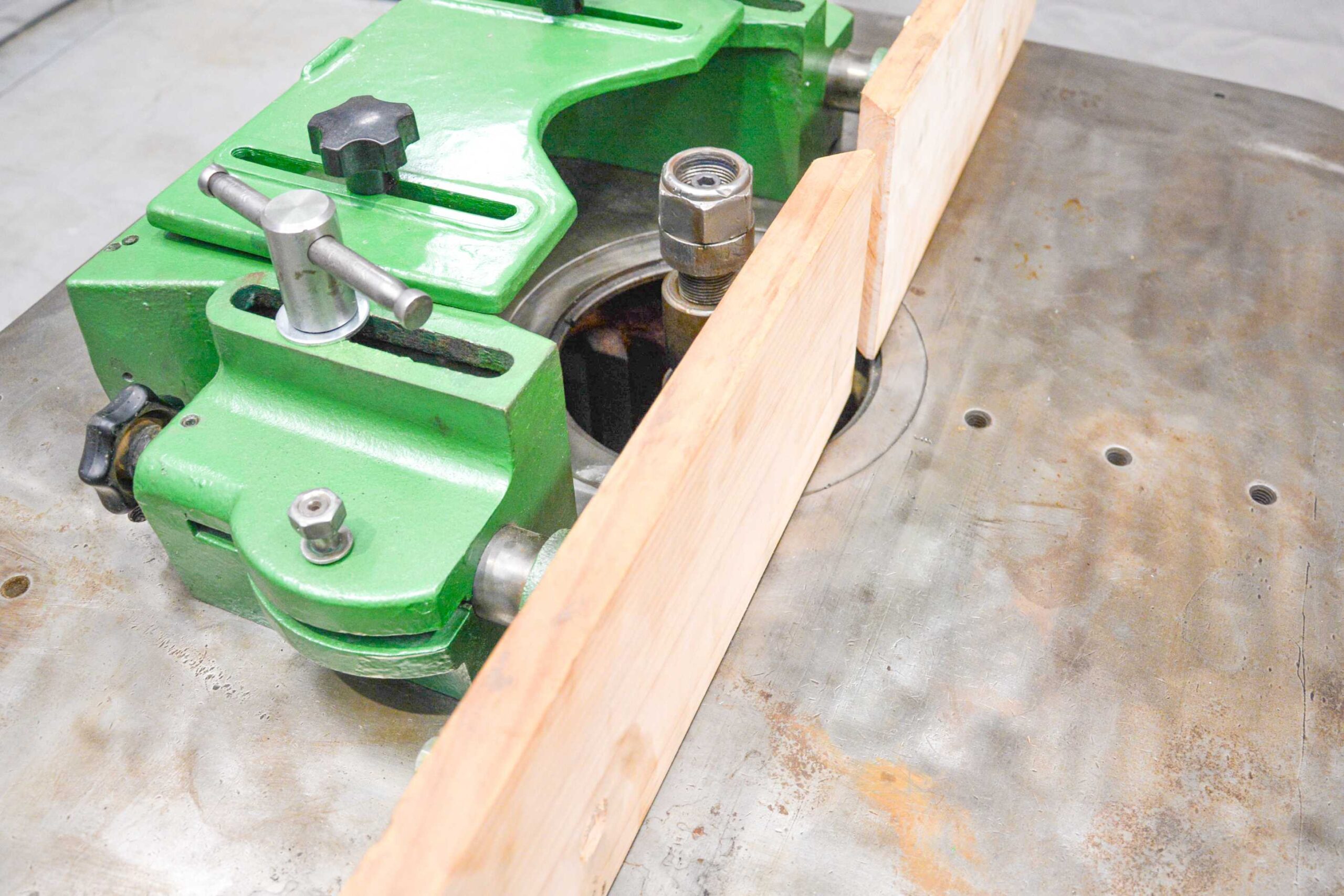 Wadkin Bursgreen Spindle Moulder โ England (Fully Serviced) - Image 12
