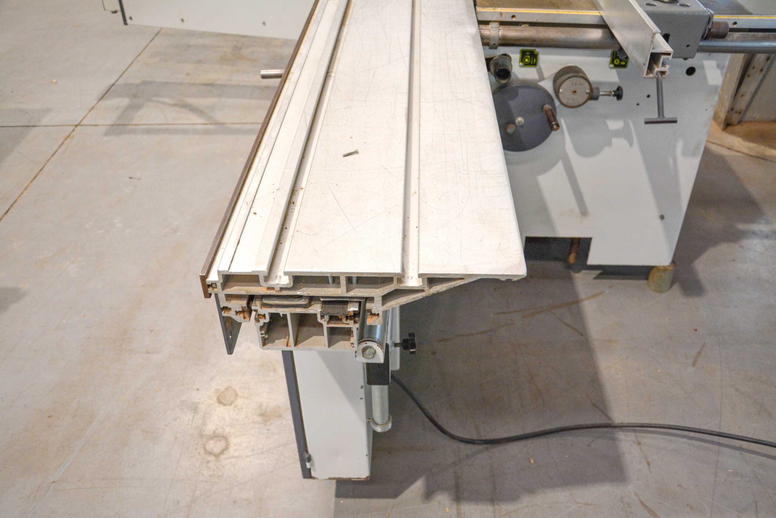 Robland Z320 Sliding Table Panel Saw - Belgium (Fully-Serviced) (PS140U) - Image 12