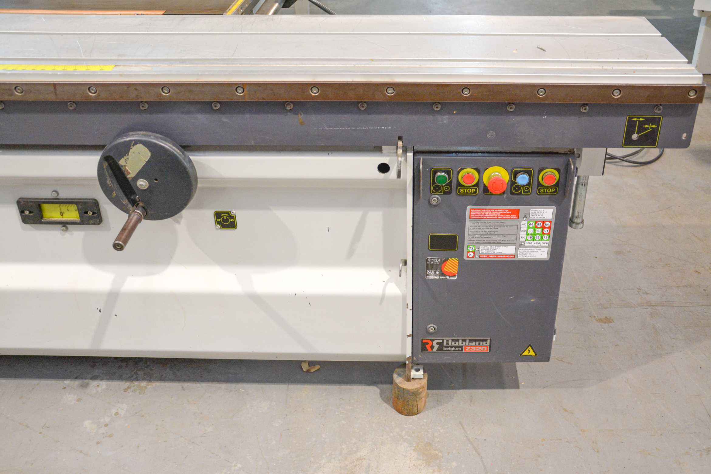 Robland Z320 Sliding Table Panel Saw - Belgium (Fully-Serviced) (PS140U) - Image 15