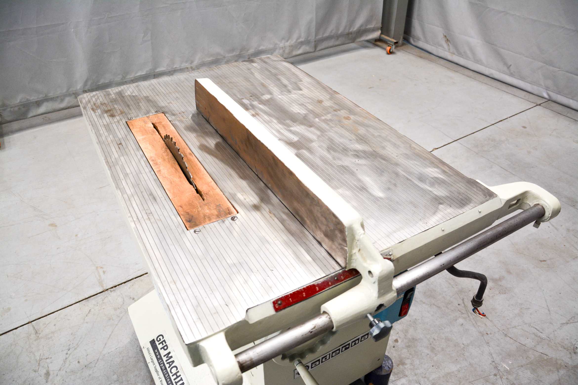 Aderna Industrial Table Saw (Fully-Serviced) (RS47U) - Image 4