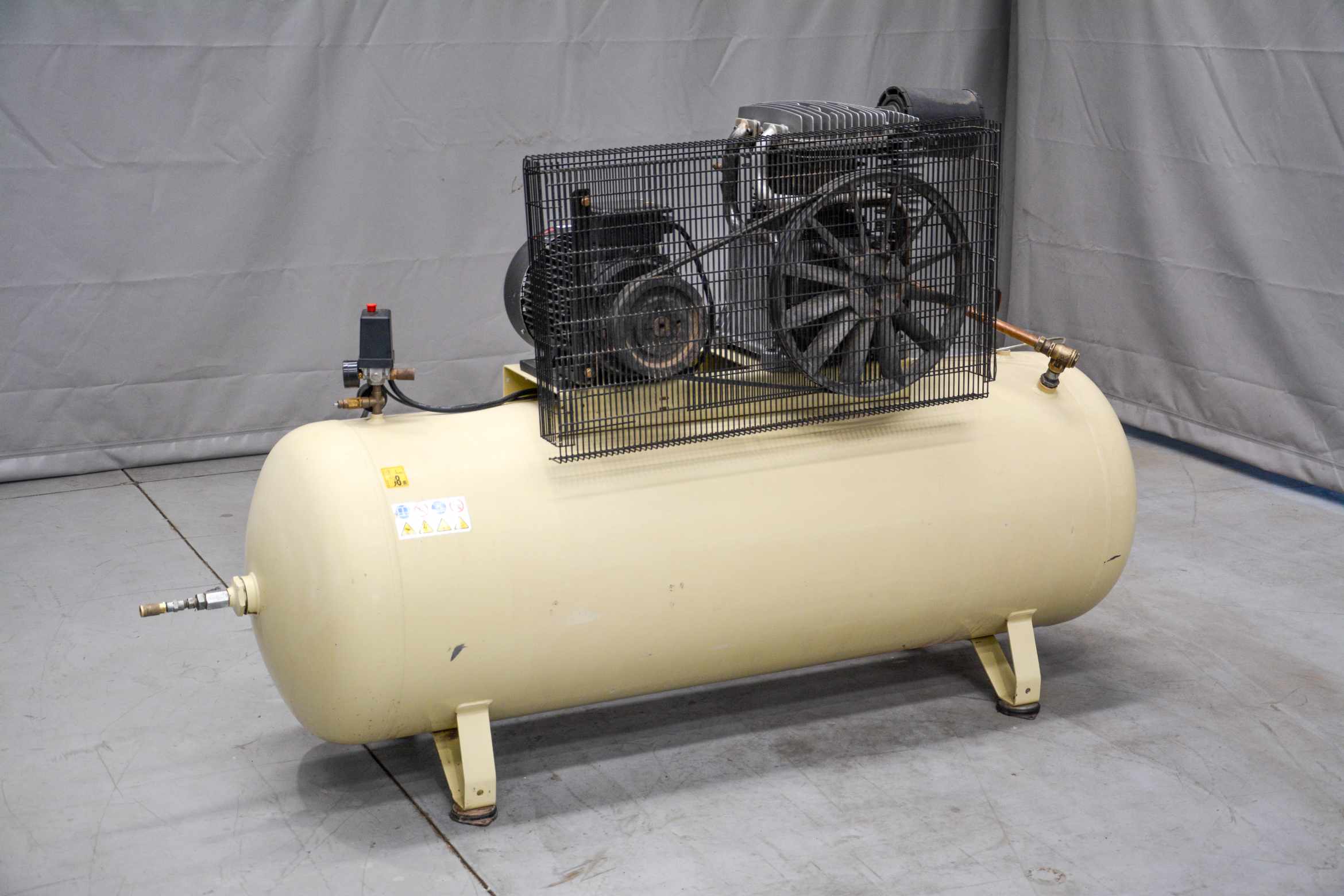 Ingersoll Rand 7.5kW Industrial Air Compressor (Fully-Serviced) (CO109U) - Image 12