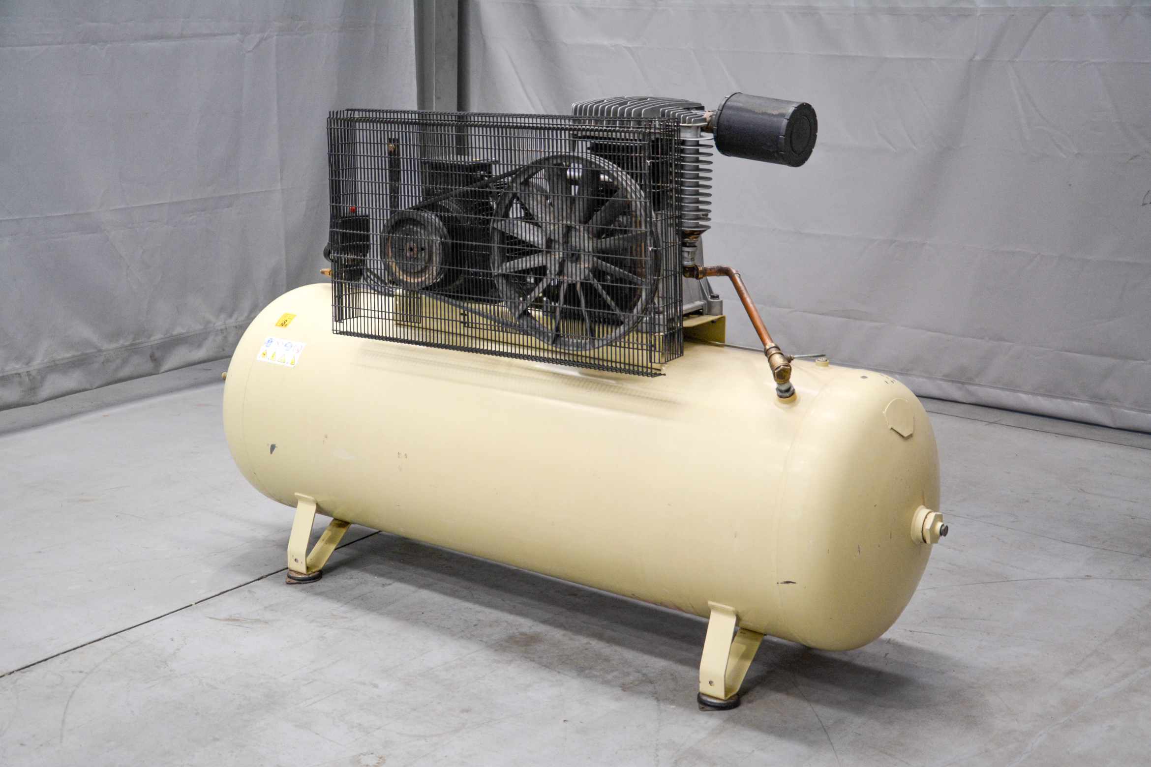 Ingersoll Rand 7.5kW Industrial Air Compressor (Fully-Serviced) (CO109U) - Image 9