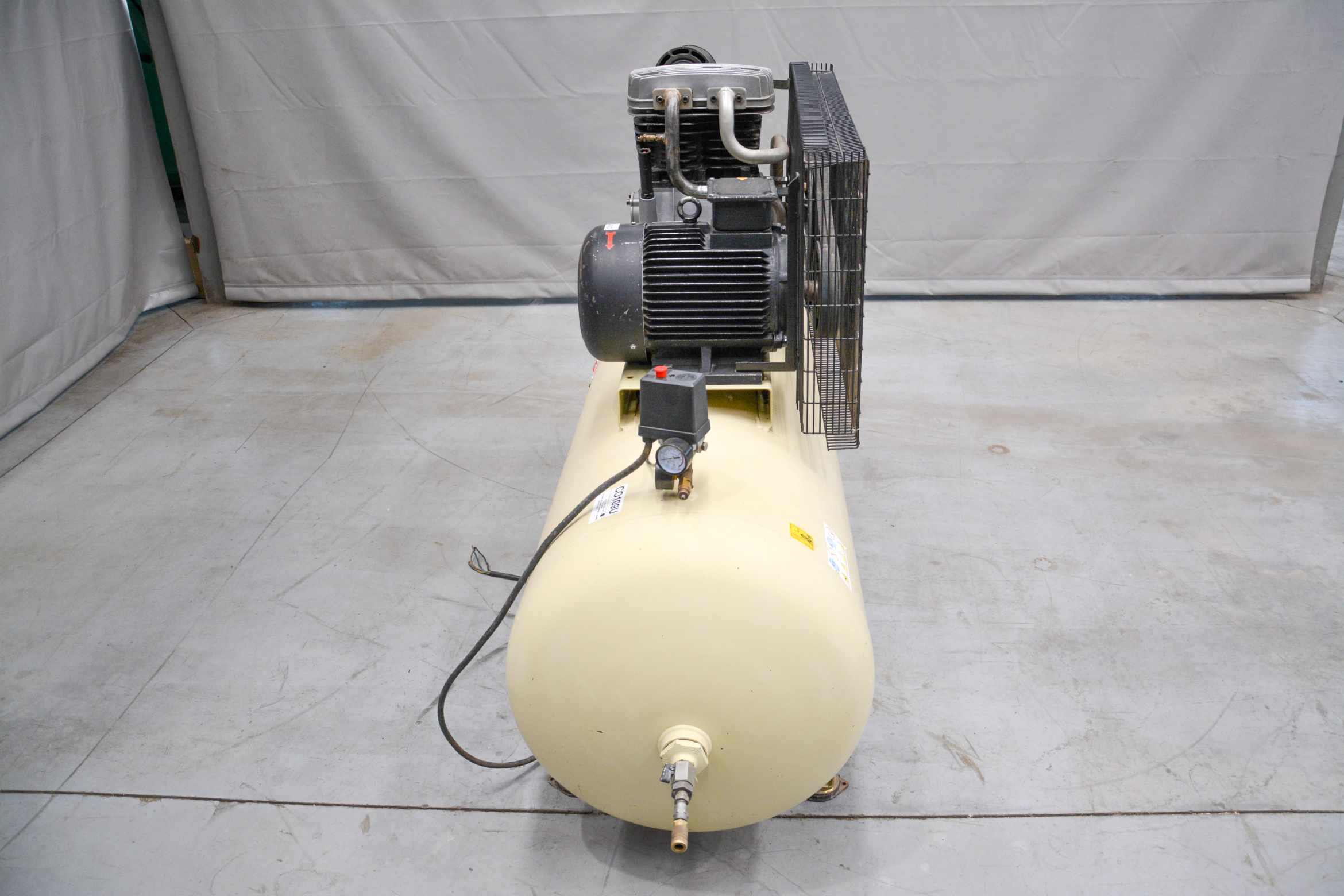 Ingersoll Rand 7.5kW Industrial Air Compressor (Fully-Serviced) (CO109U) - Image 13