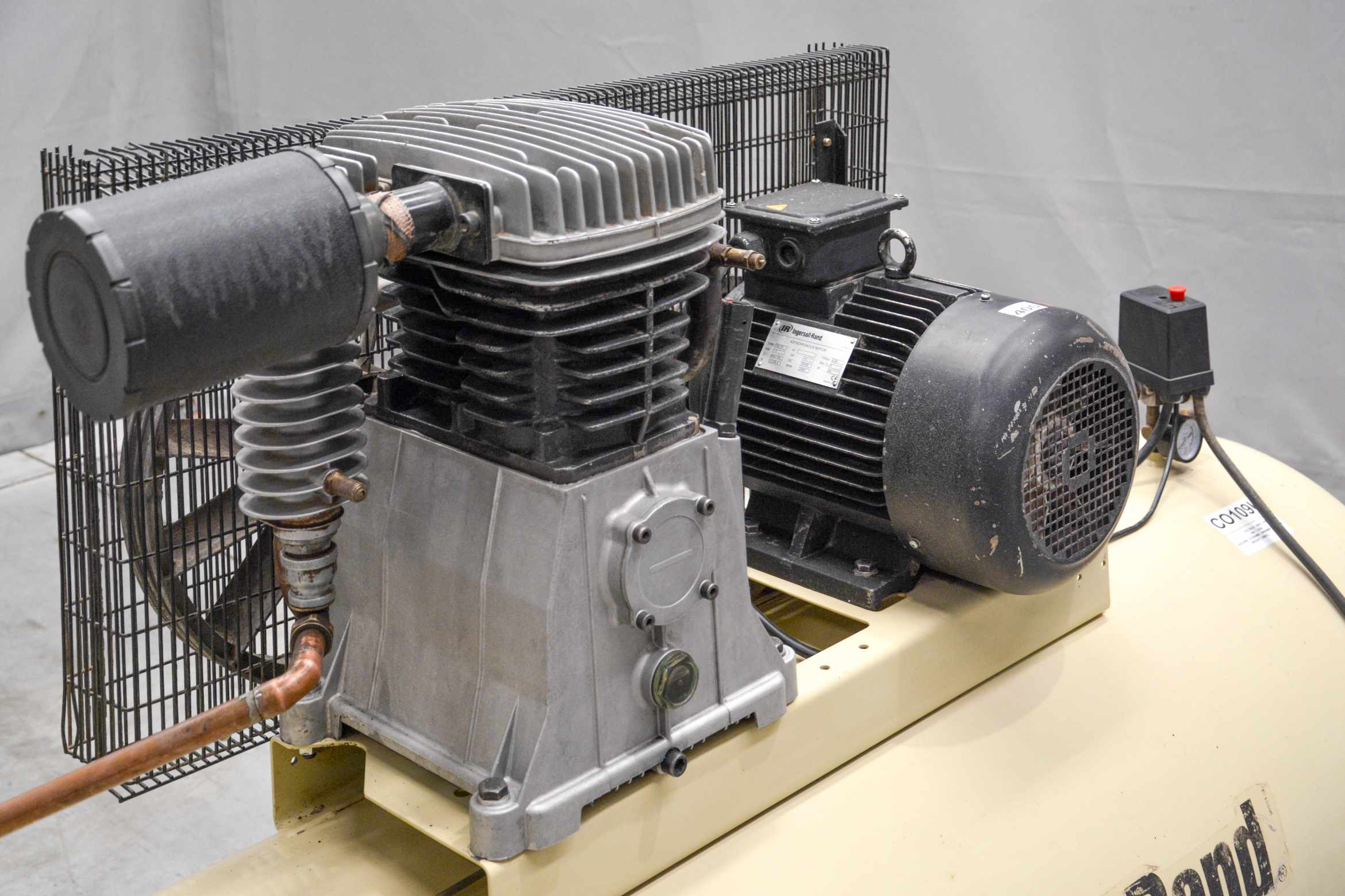 Ingersoll Rand 7.5kW Industrial Air Compressor (Fully-Serviced) (CO109U) - Image 3