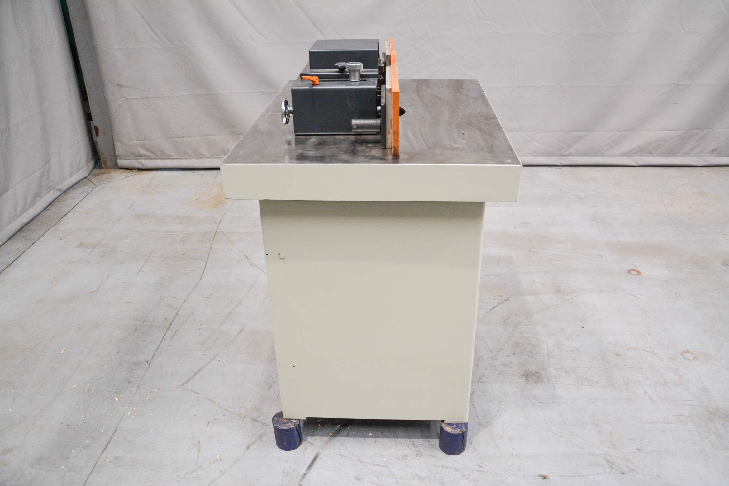 IWM (CMC) FH-806 | 380V 7.5HP Heavy-Duty Industrial Spindle Moulder โ Fully Serviced - Image 17
