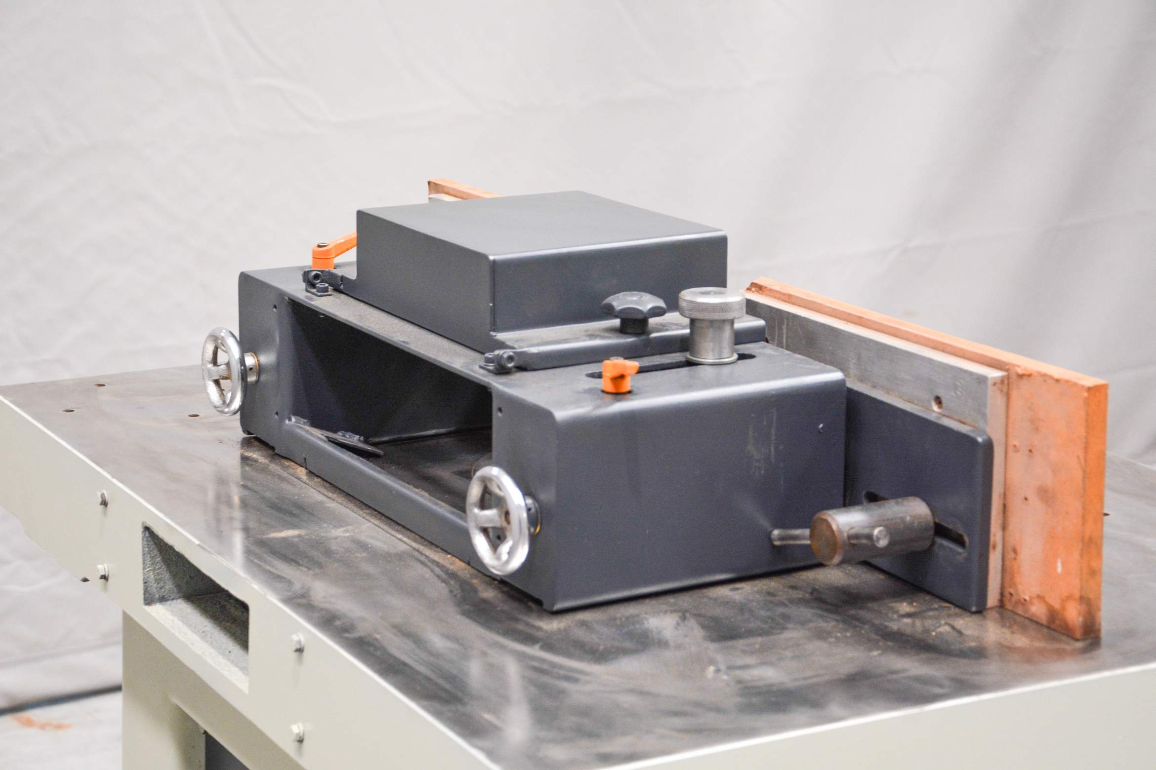 IWM (CMC) FH-806 | 380V 7.5HP Heavy-Duty Industrial Spindle Moulder โ Fully Serviced - Image 16