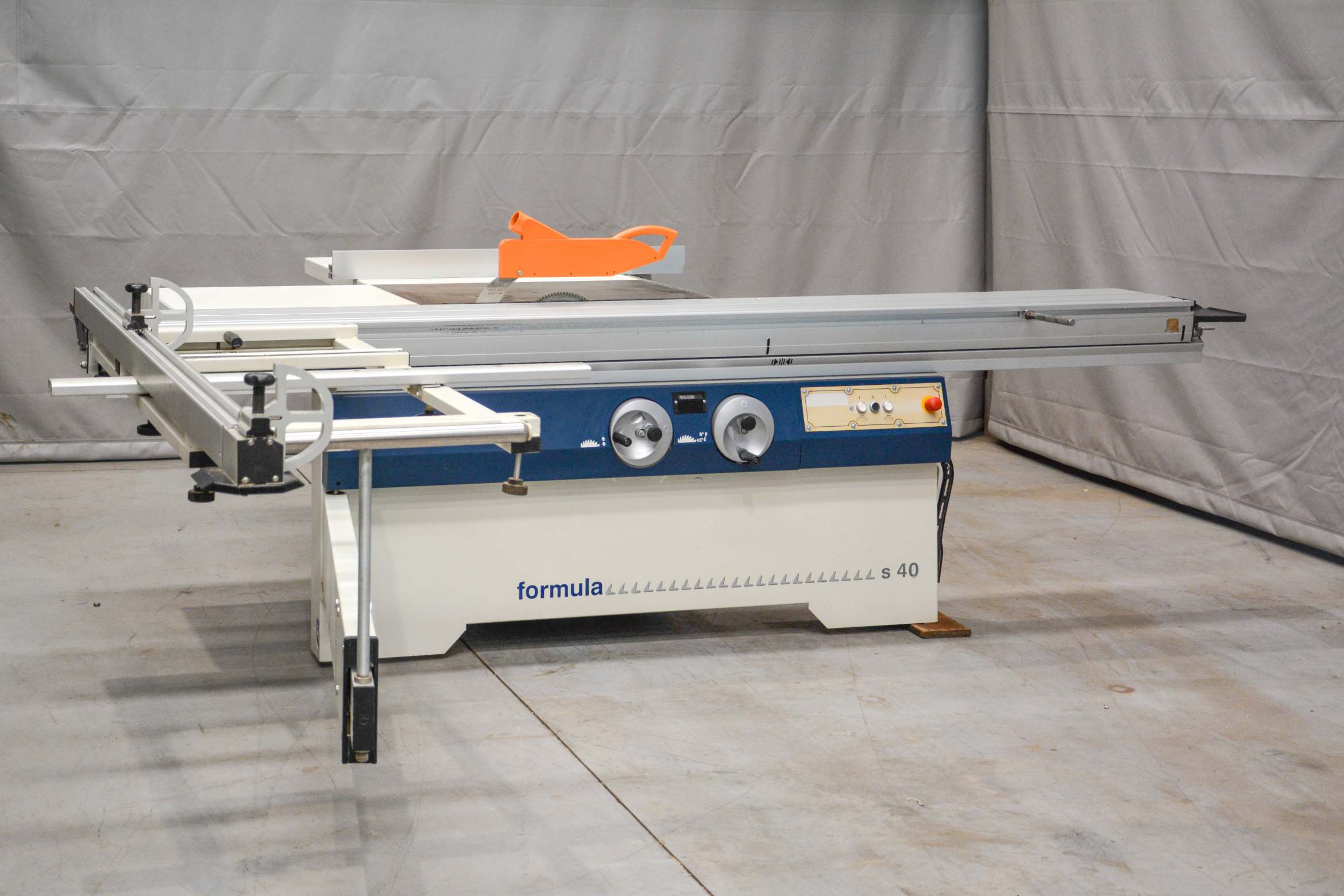 SCM Formula S40 3.2m Sliding Table Panel Saw – Italy (Fully Serviced)