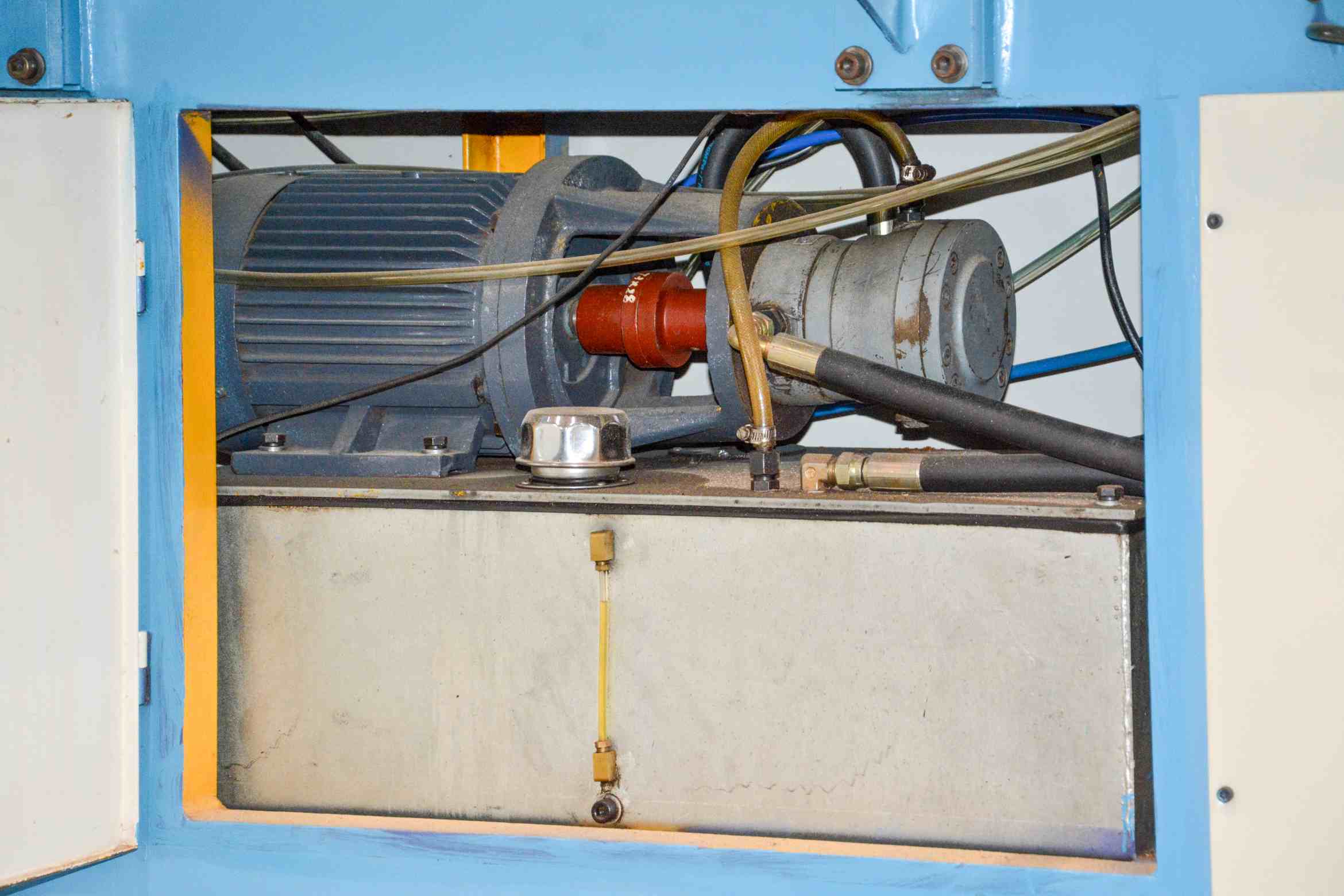 IWM 6m Pneumatic Finger Joint Press (Fully-Serviced) (FJ030U) - Image 18