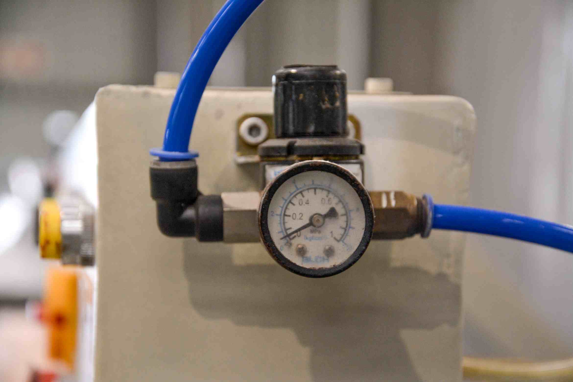 IWM 6m Pneumatic Finger Joint Press (Fully-Serviced) (FJ030U) - Image 27