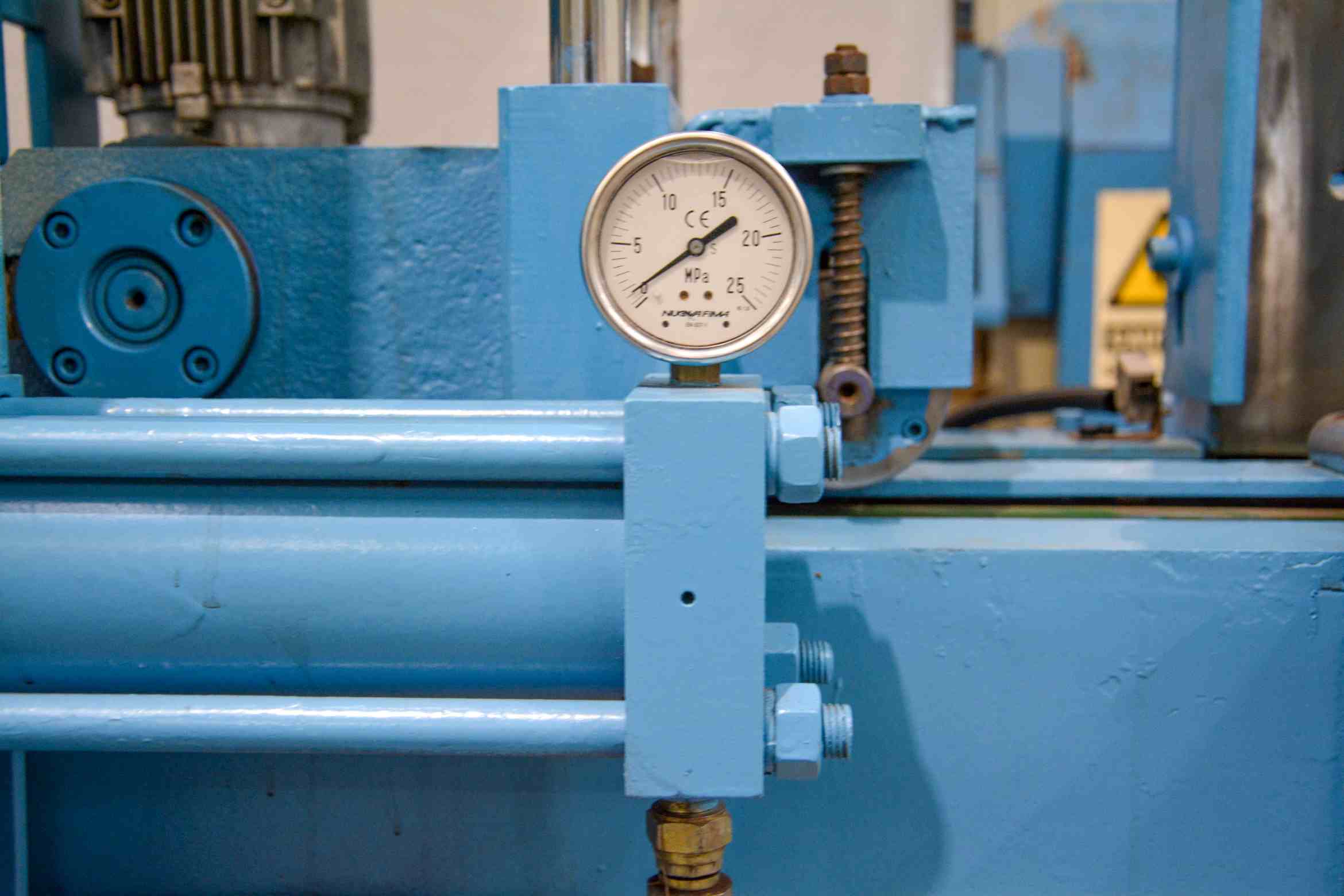 IWM 6m Pneumatic Finger Joint Press (Fully-Serviced) (FJ030U) - Image 26