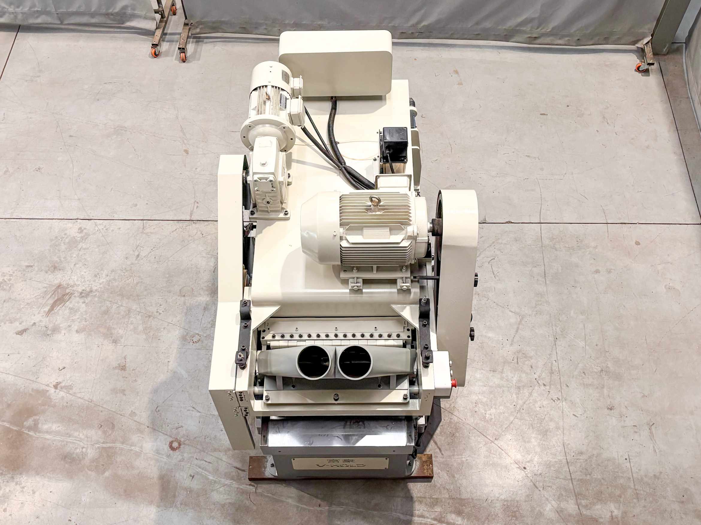 V-Hold MB2061D 610mm Top & Bottom Spiral Cutterhead Planer (Fully-Serviced) (TP24U) - Image 8
